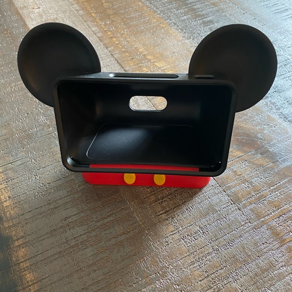 OtterBox Other - NWOT Disney Otter Box 3 1/4 inch by 5 3/4 inch phone case/stand